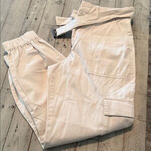 Ms. Maggie Jogger Cargo Pants with Belt 100% Cotton Sz Medium Cream